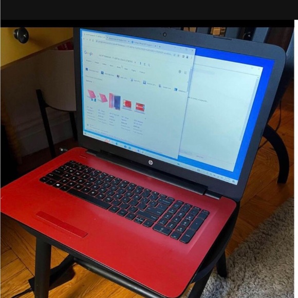 Hp 17” Laptop/ Windows 10 1TB hard drive  8gb of ram MS office installed